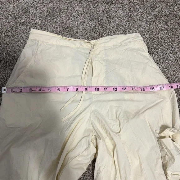 DONNI. Women's Nylon Cargo Pants Size S In Cream - Picture 7 of 13